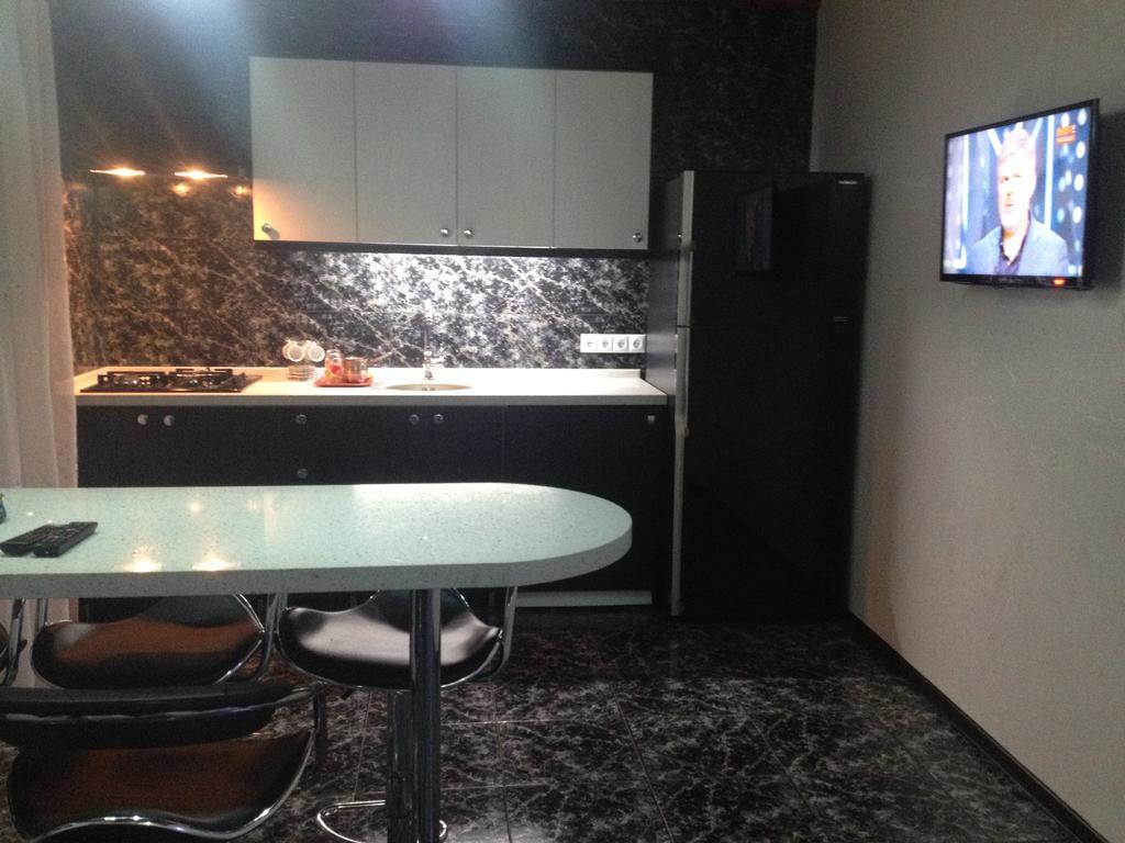 Guest House Maxim Makhinjauri Εξωτερικό φωτογραφία
