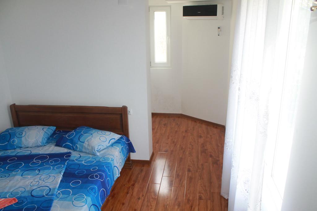 Guest House Maxim Makhinjauri Εξωτερικό φωτογραφία