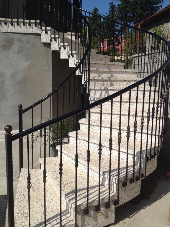 Guest House Maxim Makhinjauri Εξωτερικό φωτογραφία