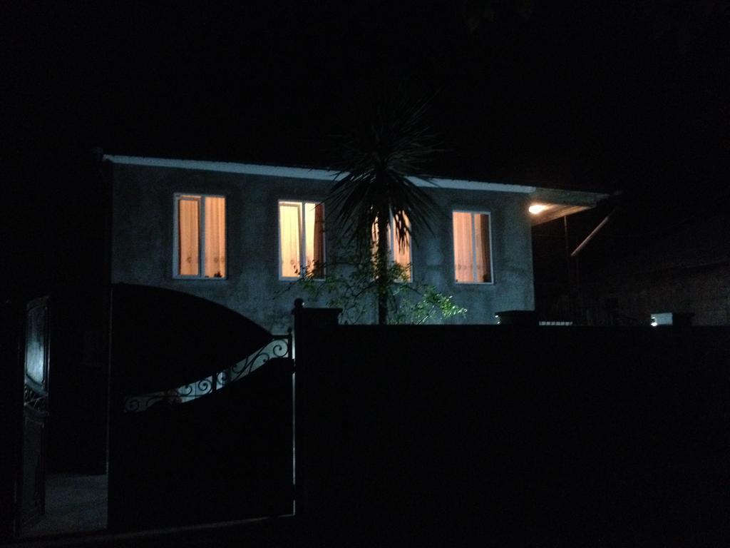 Guest House Maxim Makhinjauri Εξωτερικό φωτογραφία