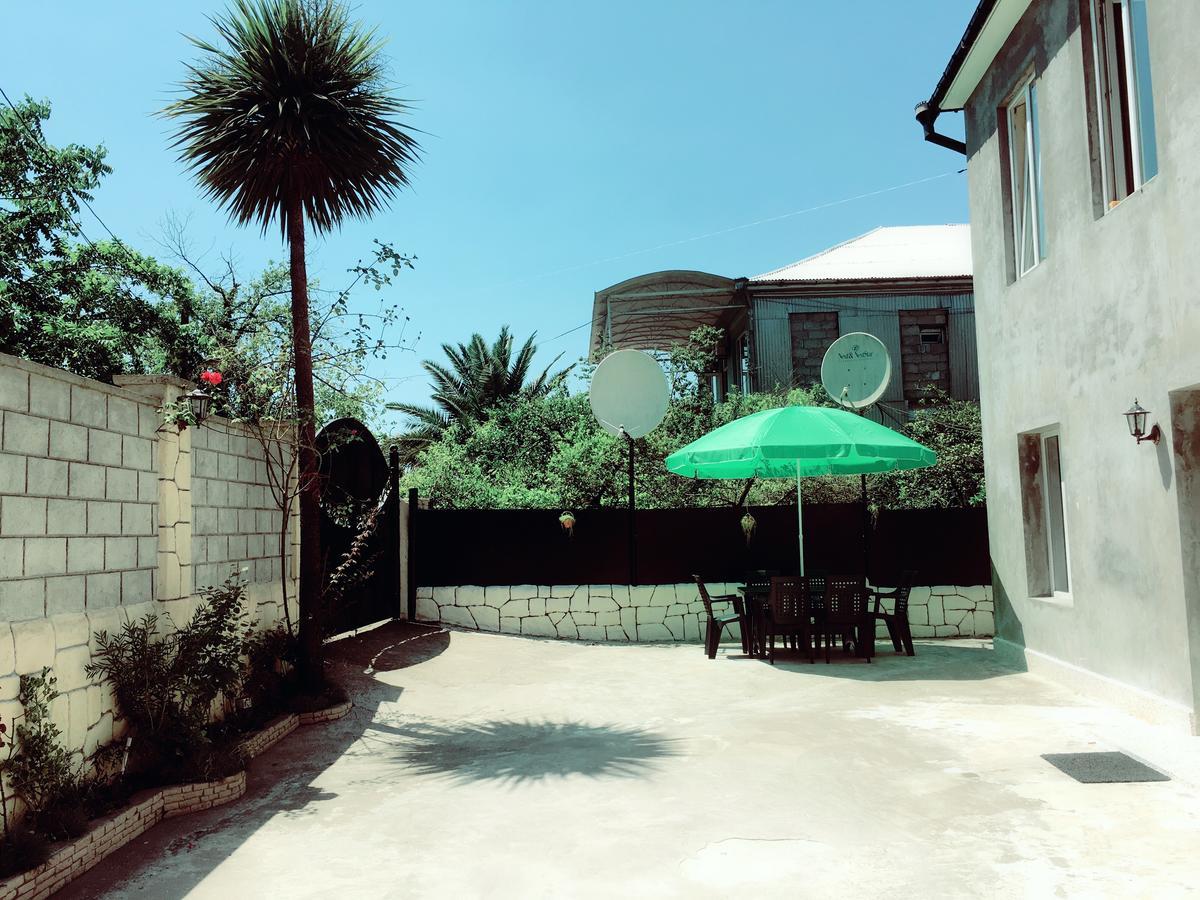 Guest House Maxim Makhinjauri Εξωτερικό φωτογραφία