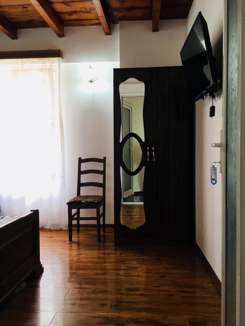 Guest House Maxim Makhinjauri Εξωτερικό φωτογραφία