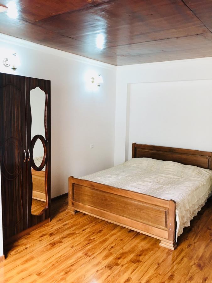 Guest House Maxim Makhinjauri Εξωτερικό φωτογραφία