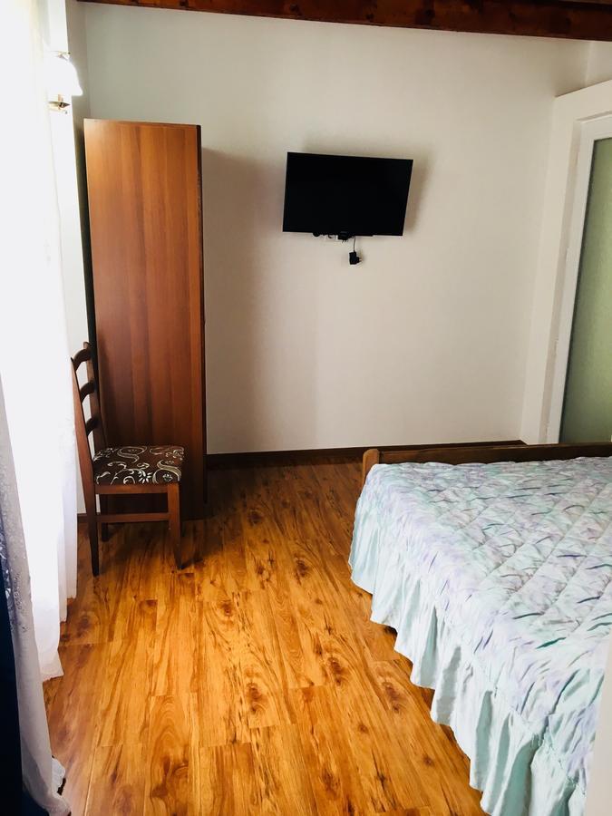 Guest House Maxim Makhinjauri Εξωτερικό φωτογραφία
