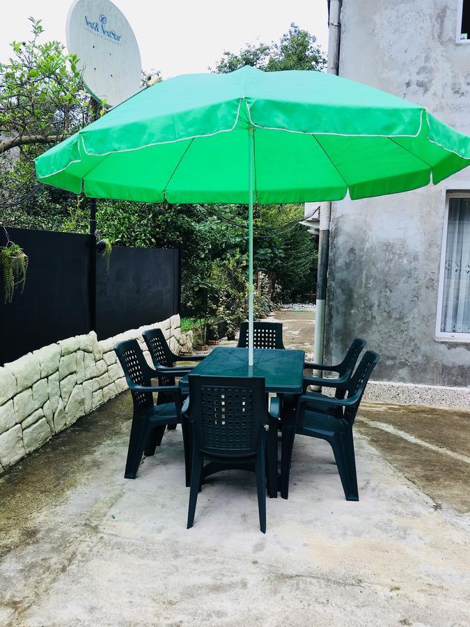 Guest House Maxim Makhinjauri Εξωτερικό φωτογραφία